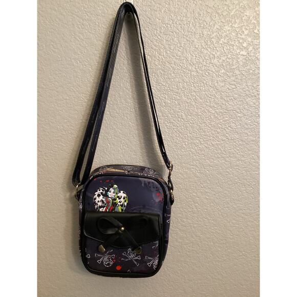 WondaPop Luxe Disney Villains Crossbody Bag | APT APPAREL NWOT Disney WondaPop Villains Cruella 8\